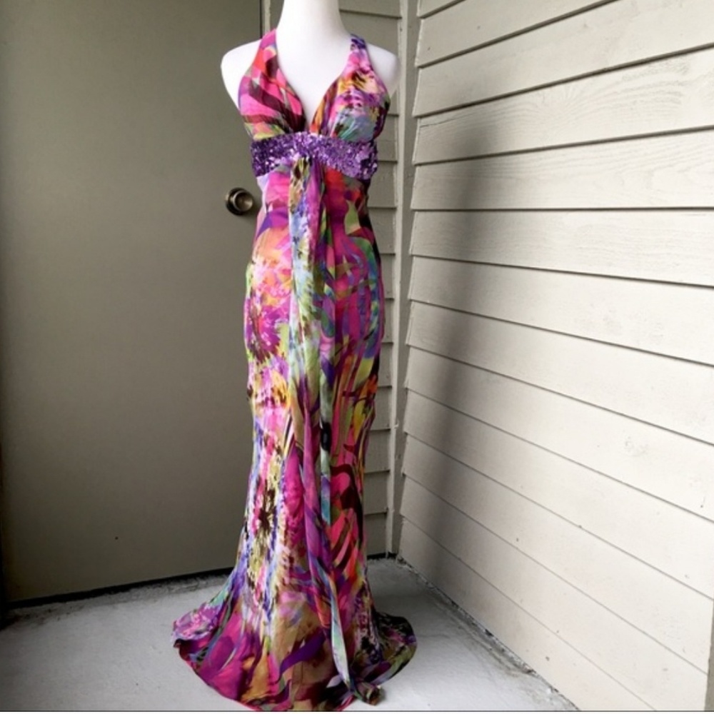 ☆@follinsdarcia60☆  ☆☆ON HOLD☆☆  Morgan and Company Halter Dress Sz 1/2 New!!
